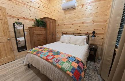 Pet Friendly, New Cabin in Charming Calera - Foto 4