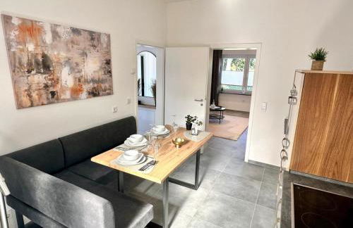 Relax Home Eschweiler Sauna & Gemütlichkeit, WLAN, Netflix, Kingsize Betten, Enspannung - Foto 10