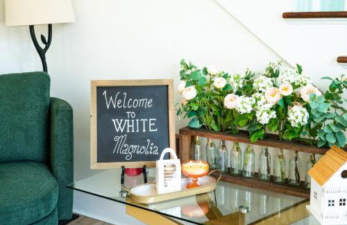 White Magnolia - Bakery Treats, Walk to Beach, Strand, Cruise, Pleasure Pier - Foto 45