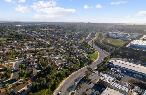 Modern Oceanside Stay with Yard & Laidback Vibes - Foto 8