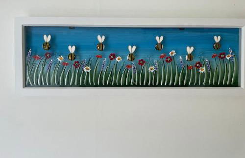 BumbleBee Lodge - Photo 10