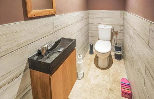 Nice Home In Saint-Jean-De-Minervoi With Wifi - Foto 23