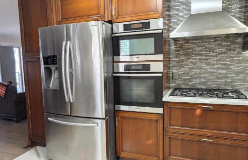 Home in Mount Pocono - Sauna & Lakefront - Foto 33