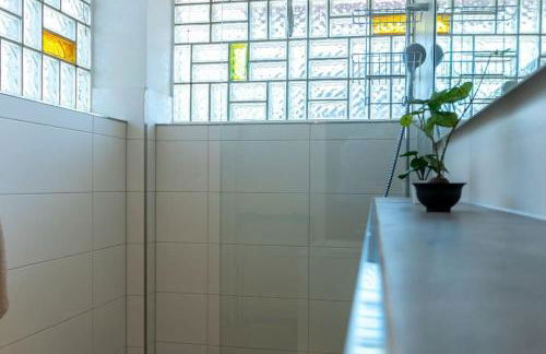 Old Pub in New Design for up to 12 people - Foto 24