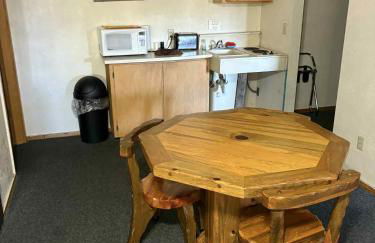 Willamette Pass Inn & Chalets - Foto 39