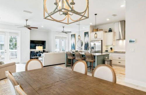 30A Top Rated! Heated Resort Pool+Golf Cart+Bikes+Bunks+Beach Gear - Foto 2