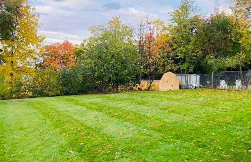 Family-Friendly Home CLOSE to SYR Univ DWNTWN & THE DOME! Location Location Location - Foto 8