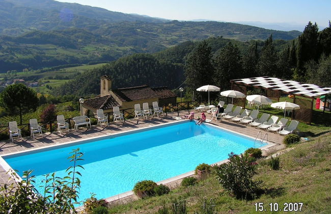 Serene Farmhouse in Dicomano With Swimming Pool - Photo 21