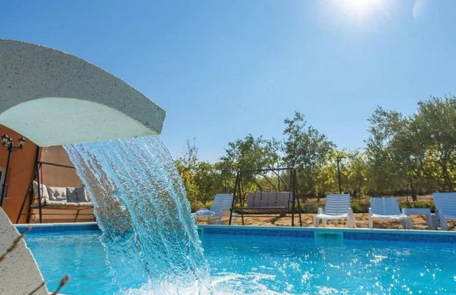 Exclusive Elegant Villa With Pool in Kastel Novi - Foto 23