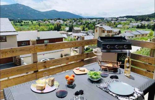 Charmant duplex, 110m2, 7 minutes des pistes, 8 couchages, belle vue sur les montagnes, cheminée - Foto 38