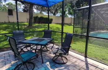 Cheerful 4bed 3bath with pool home near Disney - Foto 11