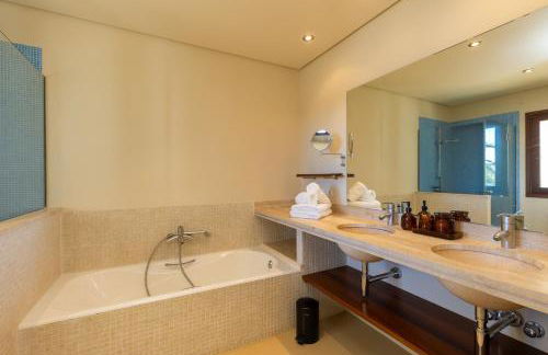 Villa Primavera Renovated Seaview Villa in Mahon - Foto 17