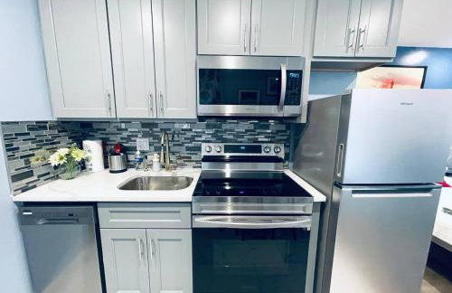 Rittenhouse Square near Kimmel Center Studio Suite - Photo 19