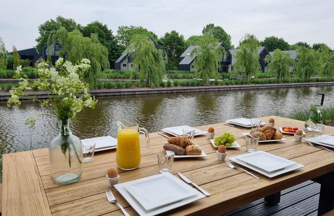 Luxurious Detached Water Villa With Jetty - Foto 16