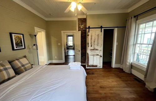 Renovated Mill House in Historic Golden Belt - Photo 13