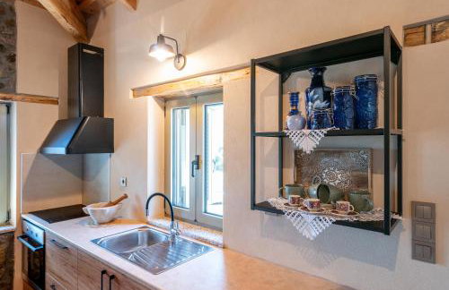 Exohiko Stone House - Photo 19