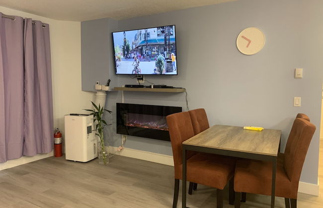 Luxurious One Bedroom Suite WindTower - Photo 4