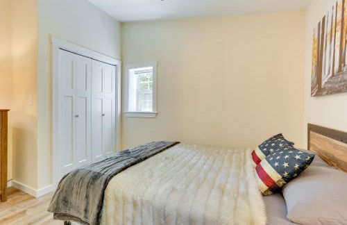 Secluded Poconos Cabin 75 Acres and Fire Pit! - Foto 13