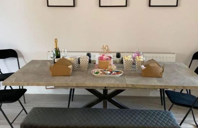 Beautiful 4-bed House - Foto 15