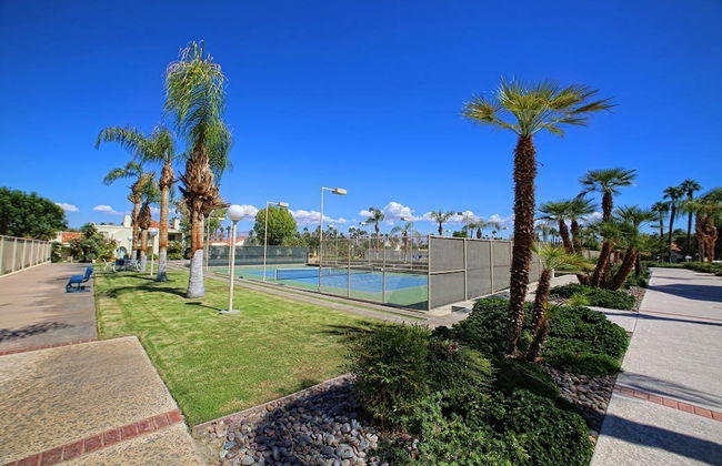 4 Seasons at Desert Breezes - Foto 34