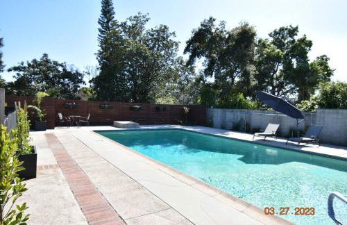 Spacious pool home in Pasadena - Foto 18