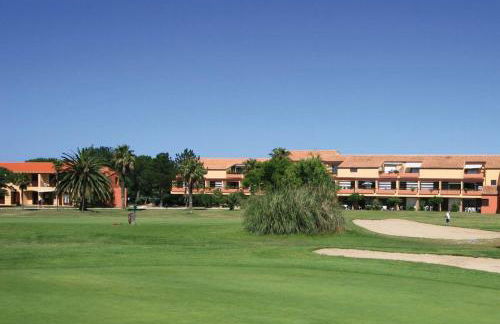 Golf Saint Cyprien ground floor 2 bedrooms Apartment with terrace - Photo 36