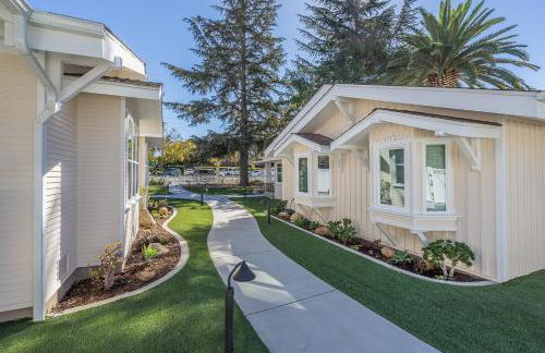 Solvang Alisal Vacation Cottages - Photo 7