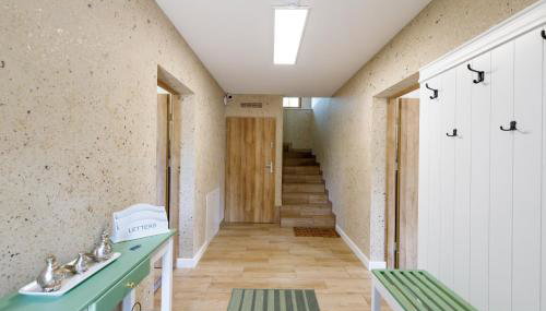 Green Door - Foto 3, Lobby or reception