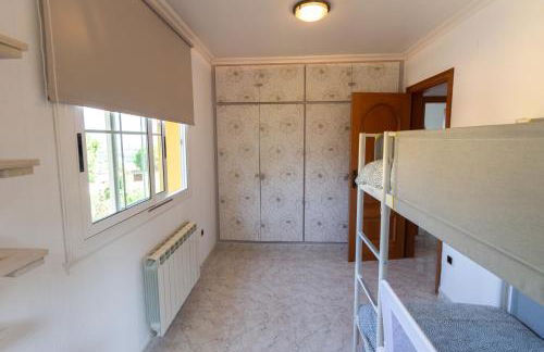 2 Private Abodes in One Magnificent Villa! - Foto 48