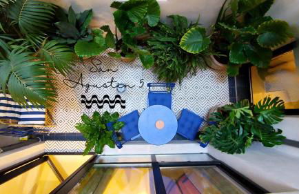 Beautiful Duplex Private Patio Alicante Center - Foto 1