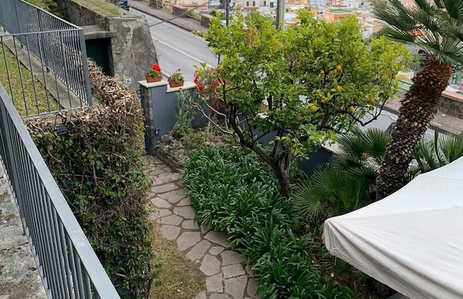 Upper Class - Photo 19