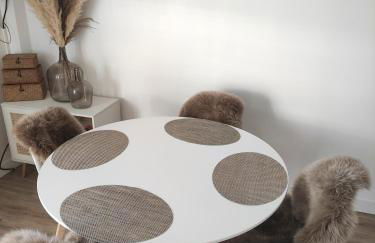 Calme et verdure à Poissy 50 m2 parking terrasse - Foto 9