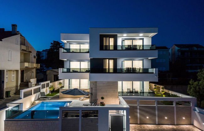 Villa Laverna - Foto 1