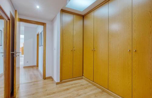 Vita Portucale ! Visconde 3BR with Private Terrace - Foto 12