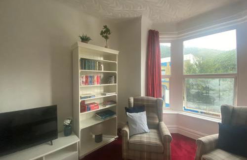 Peaceful Coastal Apartment - Foto 27