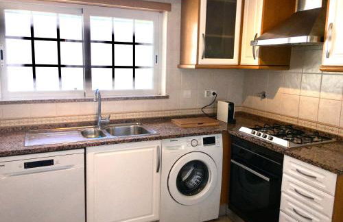 Villa Med - private pool, garden, sun all day, stunning views - Foto 17