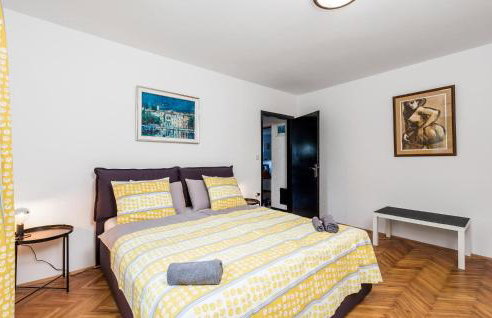 4 Bedroom Gorgeous Home In Jurdani - Photo 42