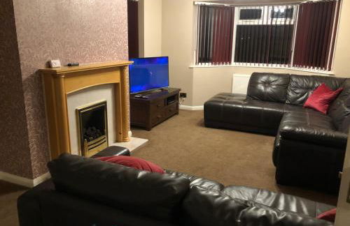 Number One - Fully Equipped Self Catering Four Bedroom House next to Dunedin, 15 mins to Spurn, 20 mins to Saltend, 12 mins to Easington - Foto 11