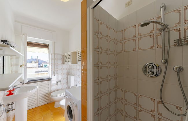 JOIVY Light Flat for 5 in the Heart of Bogliasco - Foto 20