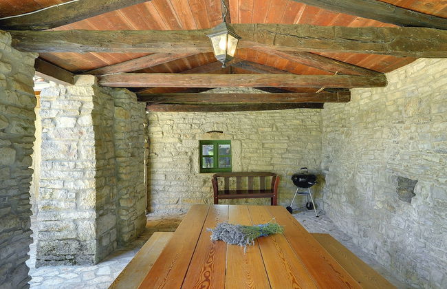 Spacious Holiday Home in Svetvincenat With Pool - Foto 14