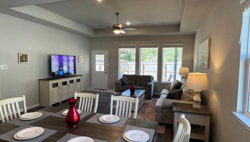 The Expo Retreat, Walk to Brazos County Expo - Foto 4