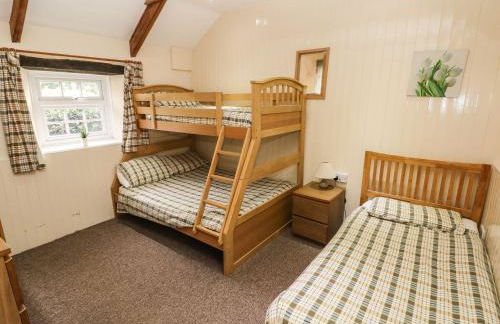 Rafters Cottage - Photo 16