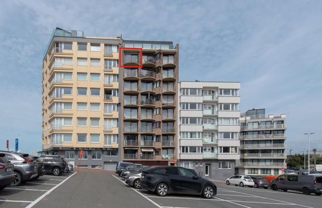 Apartment With Terrace and sea View in Mariakerke - Photo 21