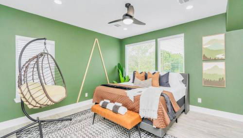 CAMP OUT - Big Backyard - 5mins To Downtown - Foto 4