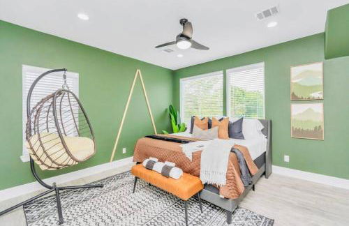 CAMP OUT - Big Backyard - 5mins To Downtown - Foto 4