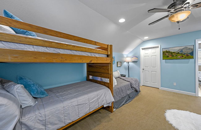 Bradley Bungalow Sleeps 11 Sevierville - Foto 11