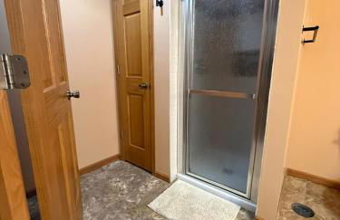 Par-fect Escape on Lake Windsor Golf Course - Foto 18