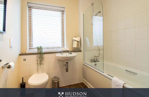 Central Three Bedroom Apartment with Parking - Foto 17