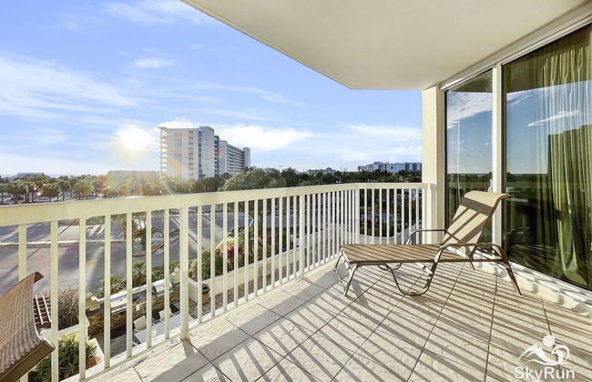 Picture Perfect 2 Bedroom Condo by RedAwning - Foto 43