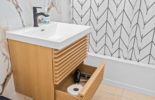 20 percent OFF Fully Furnished 2BR in Prime Tustin - Foto 20